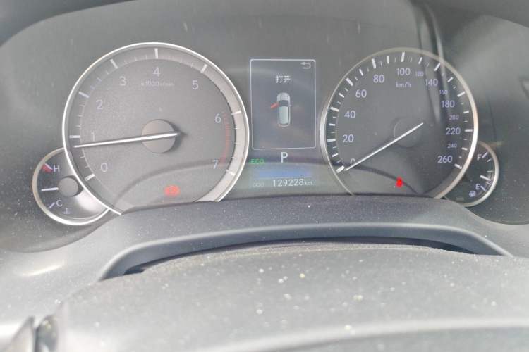 Used Lexus RX 2016 300 Two-Wheel Drive Comfort Edition China V Standard Odometer Close Up