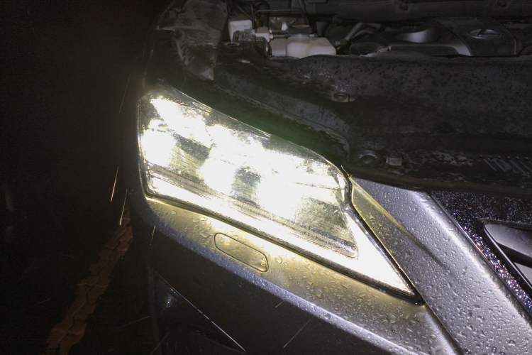 Used Lexus RX 2016 300 4x4 Elegant Edition China V-standard Right Front Headlight