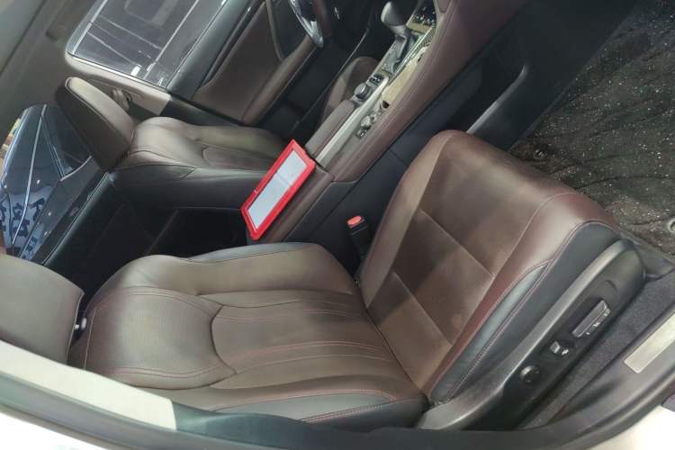 Used Lexus RX 2016 300 4x4 Elegant Edition China V-standard Right Front Seat