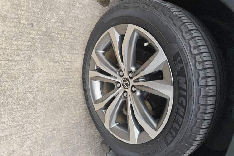 Used Lexus RX 2016 450h Four-Wheel Drive Elegant Edition Right Front Wheel Hub