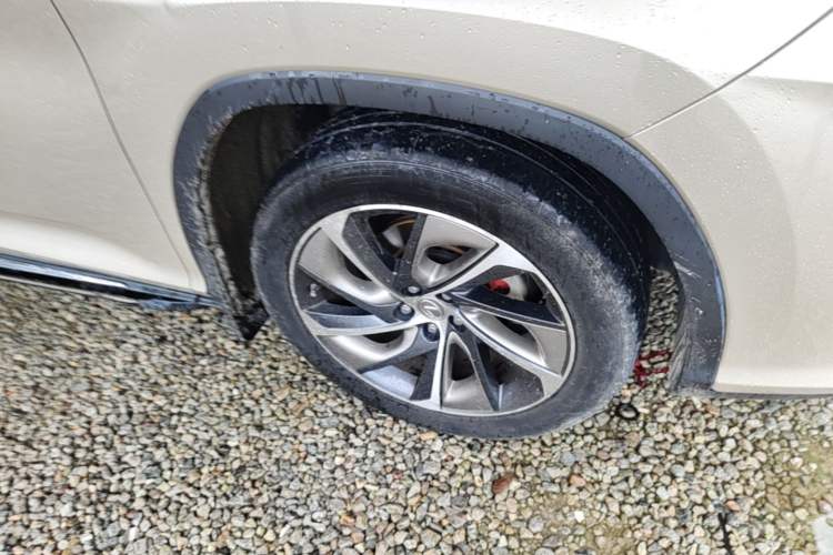 Used Lexus RX 2016 300 4x4 Elegant Edition China V-standard Right Front Wheel Hub