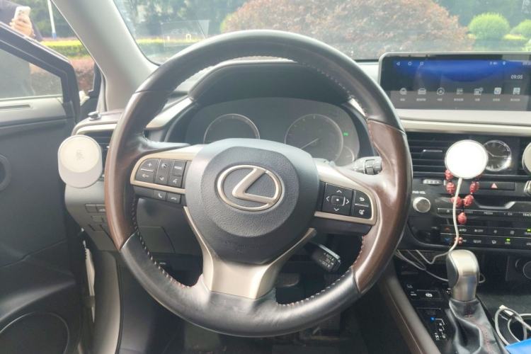 Used Lexus RX 2016 300 Two-Wheel Drive Comfort Edition China VI Standard Steering Wheel