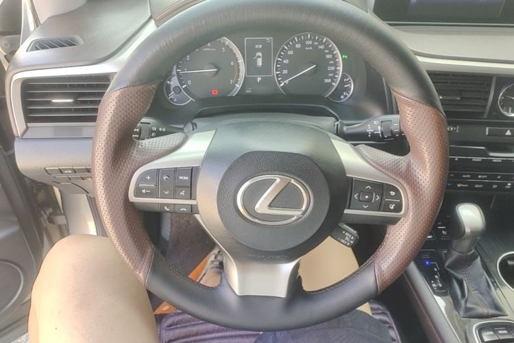 Used Lexus RX 2016 300 4x4 Elegant Edition China V-standard Steering Wheel