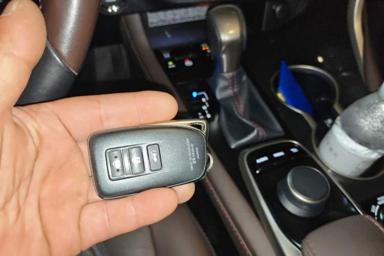 Used Lexus RX 2016 300 4x4 Elegant Edition China V-standard Vehicle Key