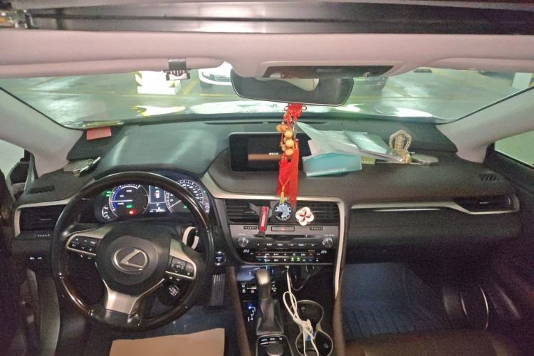 Used Lexus RX 2016 450h Four-Wheel Drive Luxury Edition Center Console