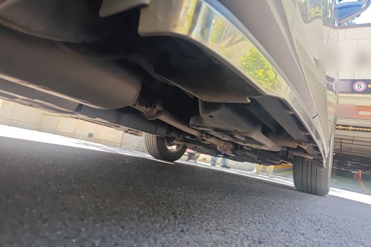 Used Lexus RX 2016 300 Two-Wheel Drive Elite Version China V Standard Chassis Rear Right