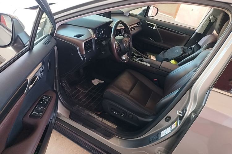 Used Lexus RX 2016 300 4x4 Elegant Edition China V-standard Driver Seat