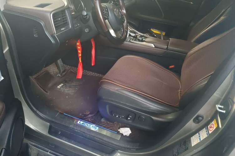 Used Lexus RX 2016 300 4x4 Elegant Edition China V-standard Driver Seat