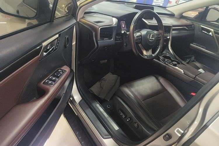 Used Lexus RX 2016 300 4x4 Elegant Edition China V-standard Driver Seat