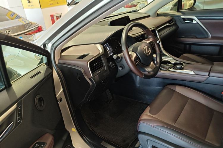 Used Lexus RX 2016 300 4x4 Elegant Edition China V-standard Driver Seat