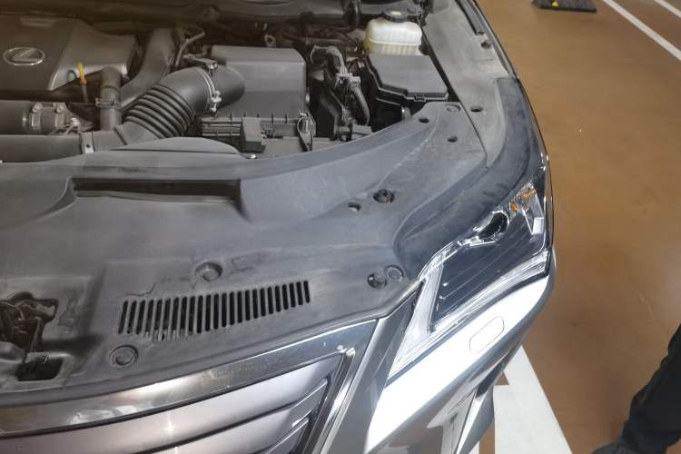 Used Lexus RX 2016 300 Two-Wheel Drive Elite Version China V Standard Engine Bay Left