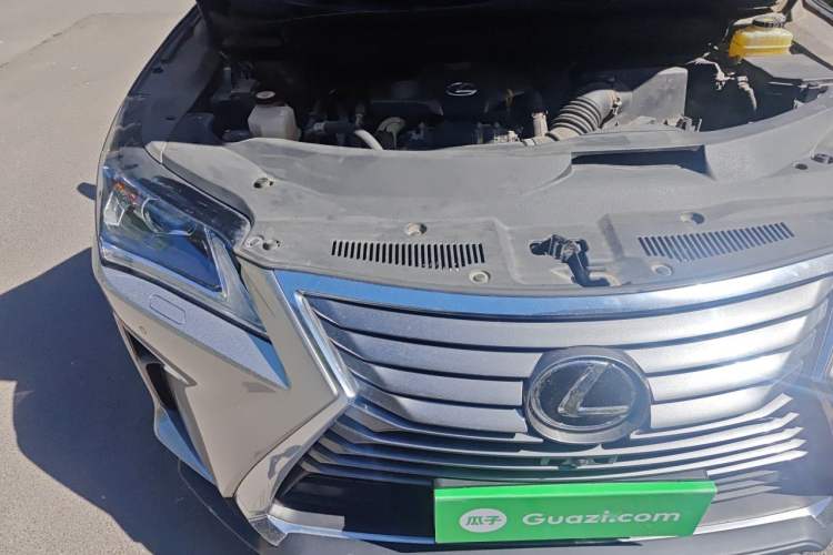 Used Lexus RX 2016 300 Two-Wheel Drive Elite Version China V Standard Engine Bay Right