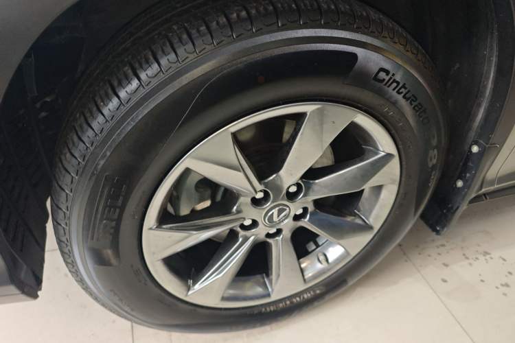 Used Lexus RX 2016 300 Two-Wheel Drive Comfort Edition China VI Standard Exterior 4