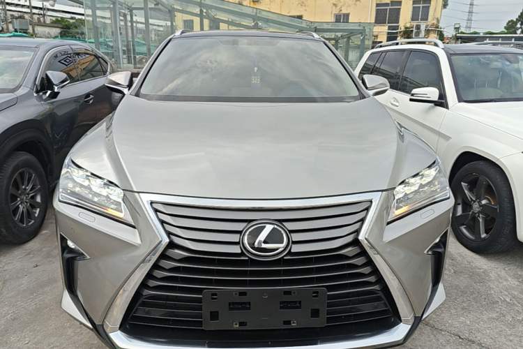 Used Lexus RX 2016 300 4x4 Elegant Edition China VI Front