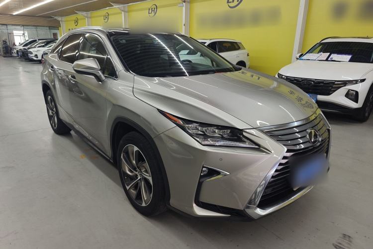 Used Lexus RX 2016 300 4x4 Elegant Edition China V-standard Front Right 45 Deg