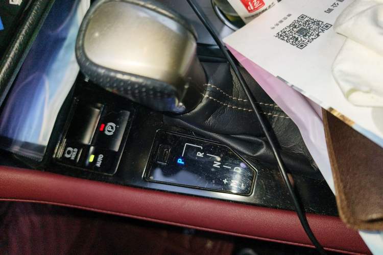 Used Lexus RX 2016 300 4x4 F SPORT Version China V Standard Gear Lever