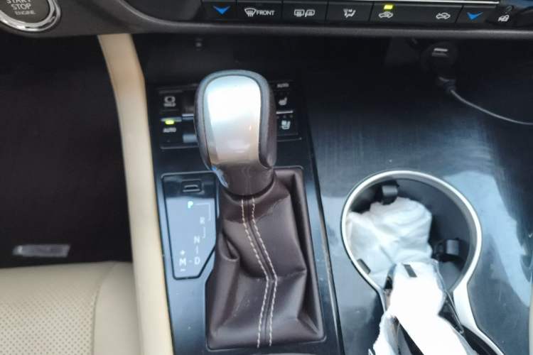 Used Lexus RX 2016 300 4x4 Luxury Edition China V Standard Gear Lever