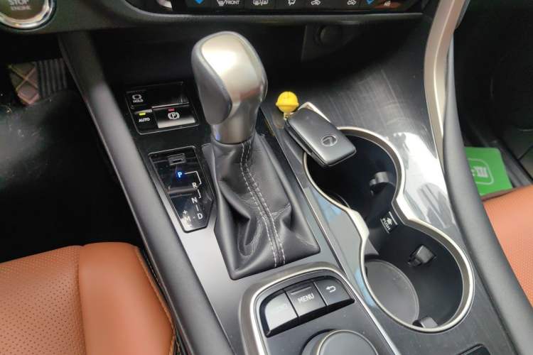 Used Lexus RX 2016 300 Two-Wheel Drive Elite Version China V Standard Gear Lever