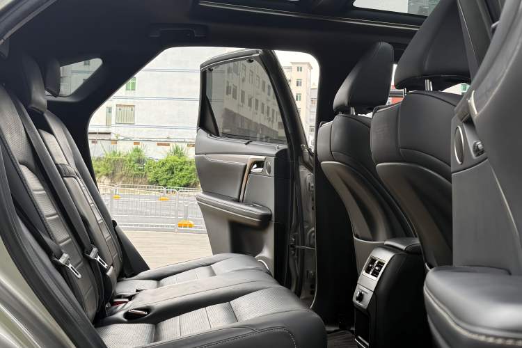 Used Lexus RX 2016 300 4x4 F SPORT Version China V Standard Interior 6