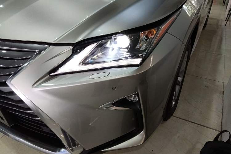 Used Lexus RX 2016 300 Two-Wheel Drive Elite Edition China VI Standard Left Front Headlight