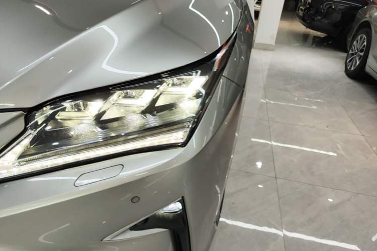 Used Lexus RX 2016 300 4x4 F SPORT Version China V Standard Left Front Headlight