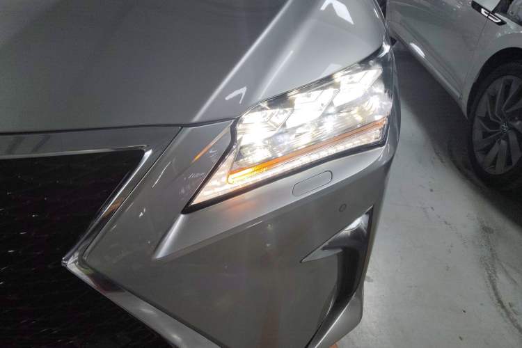 Used Lexus RX 2016 450h Four-Wheel Drive Luxury Edition Left Front Headlight