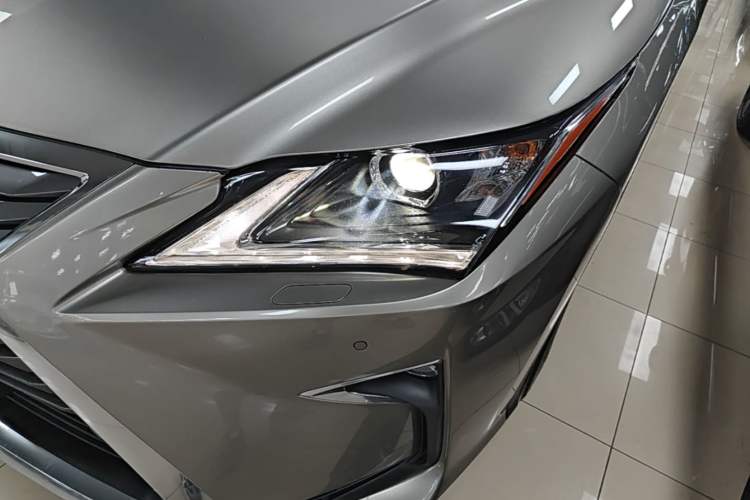 Used Lexus RX 2016 300 Two-Wheel Drive Comfort Edition China VI Standard Left Front Headlight