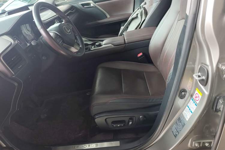 Used Lexus RX 2016 300 4x4 Elegant Edition China VI Left Front Seat