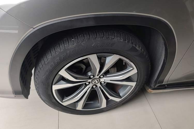 Used Lexus RX 2016 300 4x4 Elegant Edition China VI Left Front Wheel Hub