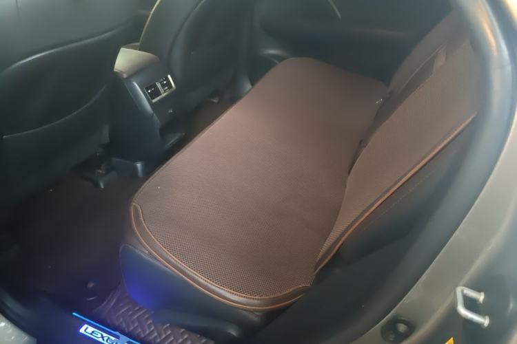 Used Lexus RX 2016 300 4x4 Elegant Edition China V-standard Left Rear Seat