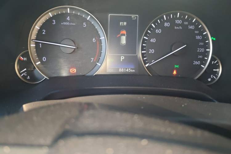 Used Lexus RX 2016 300 4x4 Elegant Edition China V-standard Odometer Close Up