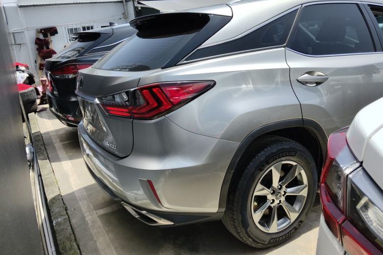 Used Lexus RX 2016 300 Two-Wheel Drive Elite Edition China VI Standard Rear