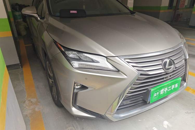 Used Lexus RX 2016 300 4x4 Elegant Edition China VI Right Front Headlight