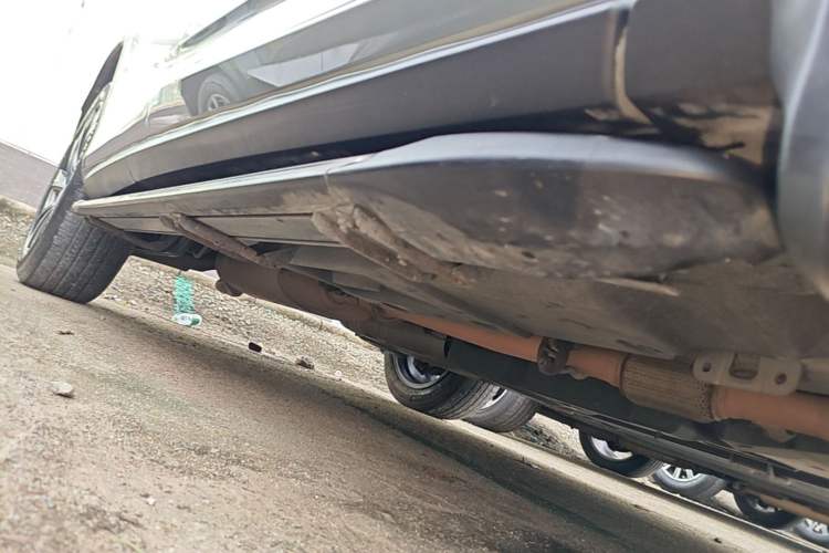 Used Lexus RX 2016 300 4x4 Elegant Edition China VI Right Side Sill