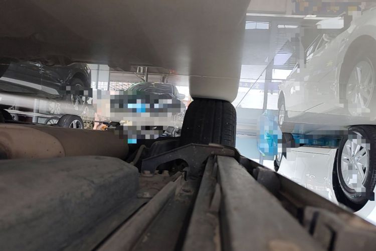 Used Lexus RX 2016 300 4x4 Elegant Edition China VI Right Side Sill