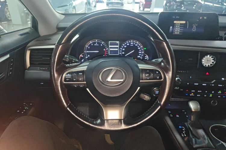 Used Lexus RX 2016 300 4x4 Elegant Edition China V-standard Steering Wheel
