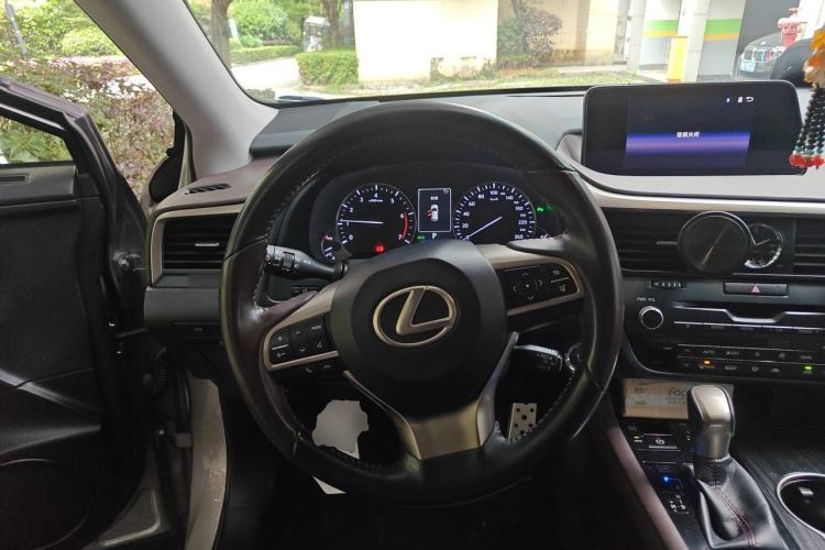 Used Lexus RX 2016 300 4x4 Elegant Edition China VI Steering Wheel