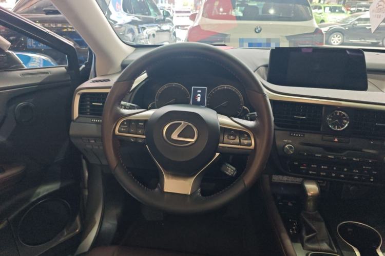 Used Lexus RX 2016 300 Two-Wheel Drive Comfort Edition China VI Standard Steering Wheel