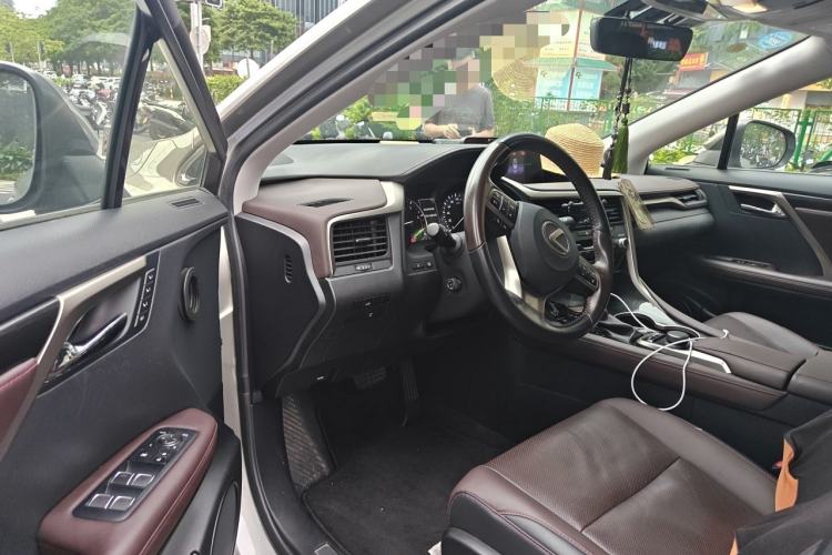 Used Lexus RX 2016 300 4x4 Elegant Edition China VI Driver Seat
