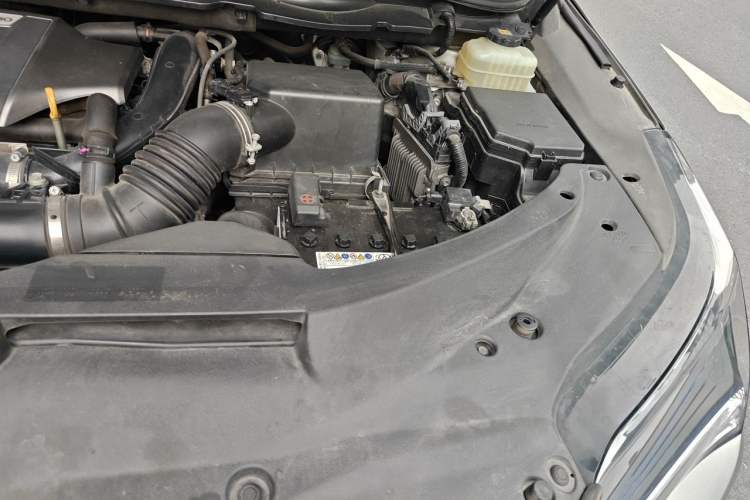 Used Lexus RX 2016 300 4x4 Elegant Edition China VI Engine Bay Left