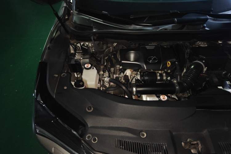 Used Lexus RX 2016 300 4x4 F SPORT Version China VI Standard Engine Bay Right