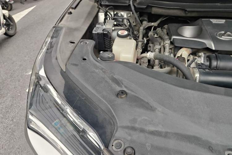 Used Lexus RX 2016 300 4x4 Elegant Edition China VI Engine Bay Right