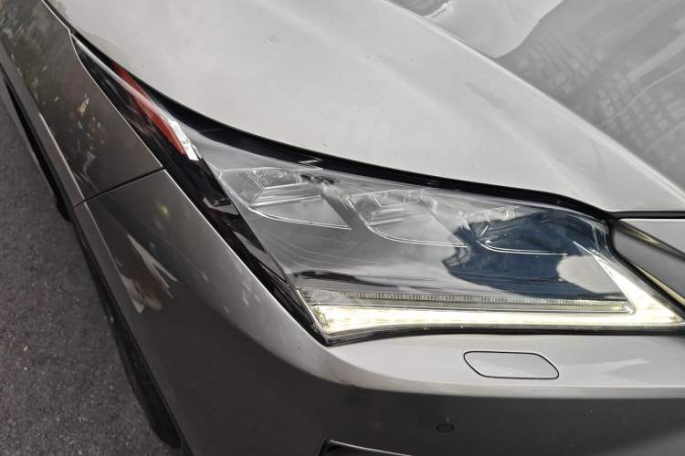 Used Lexus RX 2016 300 4x4 Elegant Edition China VI Right Front Headlight