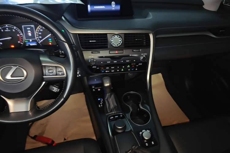 Used Lexus RX 2016 300 4x4 Elegant Edition China V-standard Audio And AC Panel