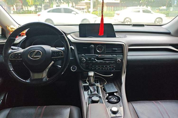 Used Lexus RX 2016 450h Four-Wheel Drive Luxury Edition Center Console