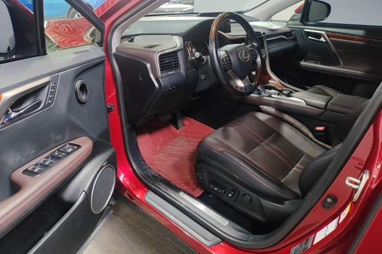 Used Lexus RX 2016 450h Four-Wheel Drive Luxury Edition Driver Seat