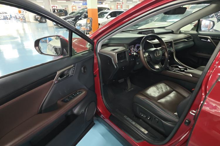 Used Lexus RX 2016 300 4x4 Elegant Edition China V-standard Driver Seat