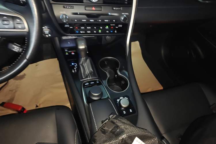 Used Lexus RX 2016 300 4x4 Elegant Edition China V-standard Gear Lever