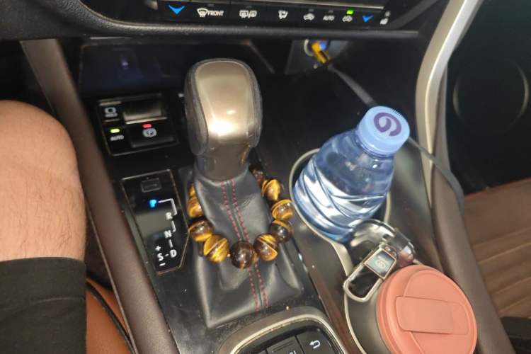 Used Lexus RX 2016 450h Four-Wheel Drive Luxury Edition Gear Lever