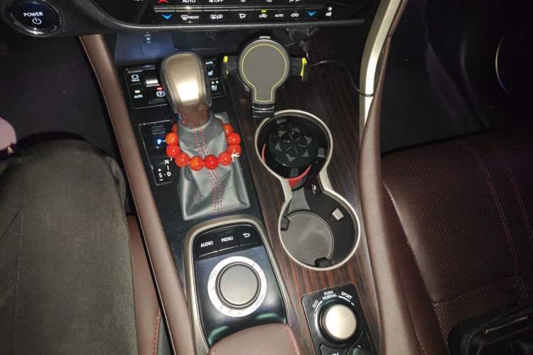 Used Lexus RX 2016 450h Four-Wheel Drive Luxury Edition Gear Lever